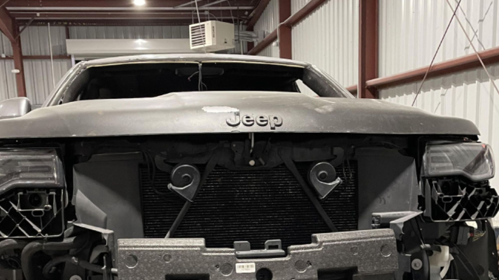 Signs Your Car Needs Auto Body Repair Before It Gets Worse